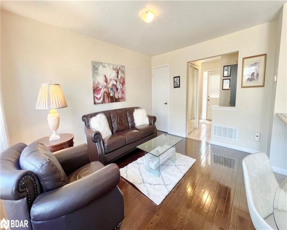 21 OWL, Cambridge, Ontario N3C 0B1, 3 Bedrooms Bedrooms, ,2 BathroomsBathrooms,Residential,Sale,OWL,40246763