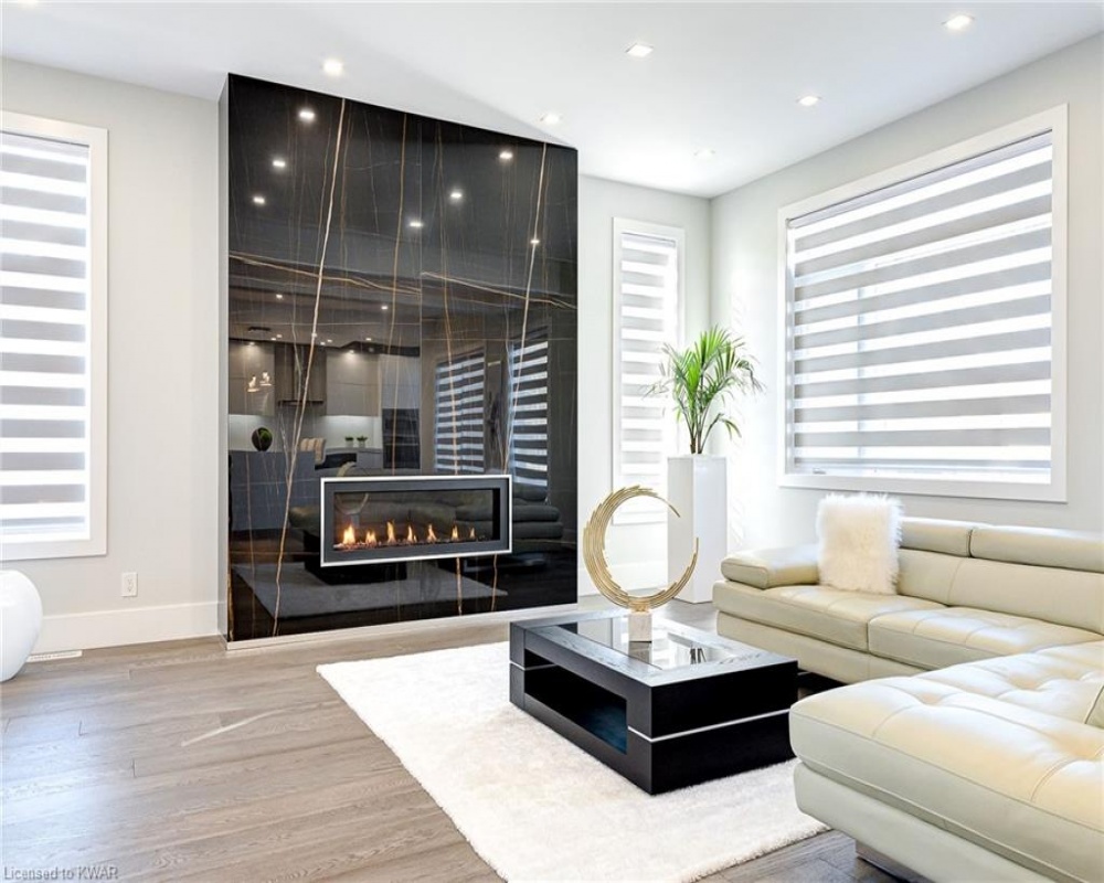 685 MEADOWSWEET, Waterloo, Ontario N2V 0A6, 5 Bedrooms Bedrooms, ,5 BathroomsBathrooms,Residential,Sale,MEADOWSWEET,40241047
