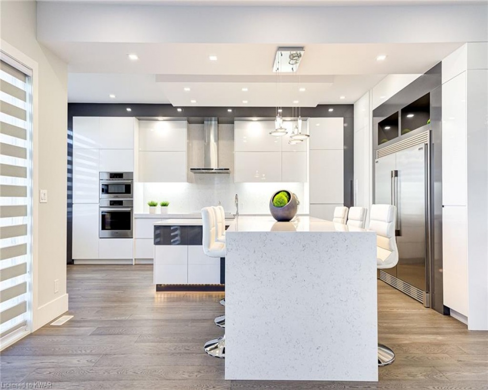 685 MEADOWSWEET, Waterloo, Ontario N2V 0A6, 5 Bedrooms Bedrooms, ,5 BathroomsBathrooms,Residential,Sale,MEADOWSWEET,40241047
