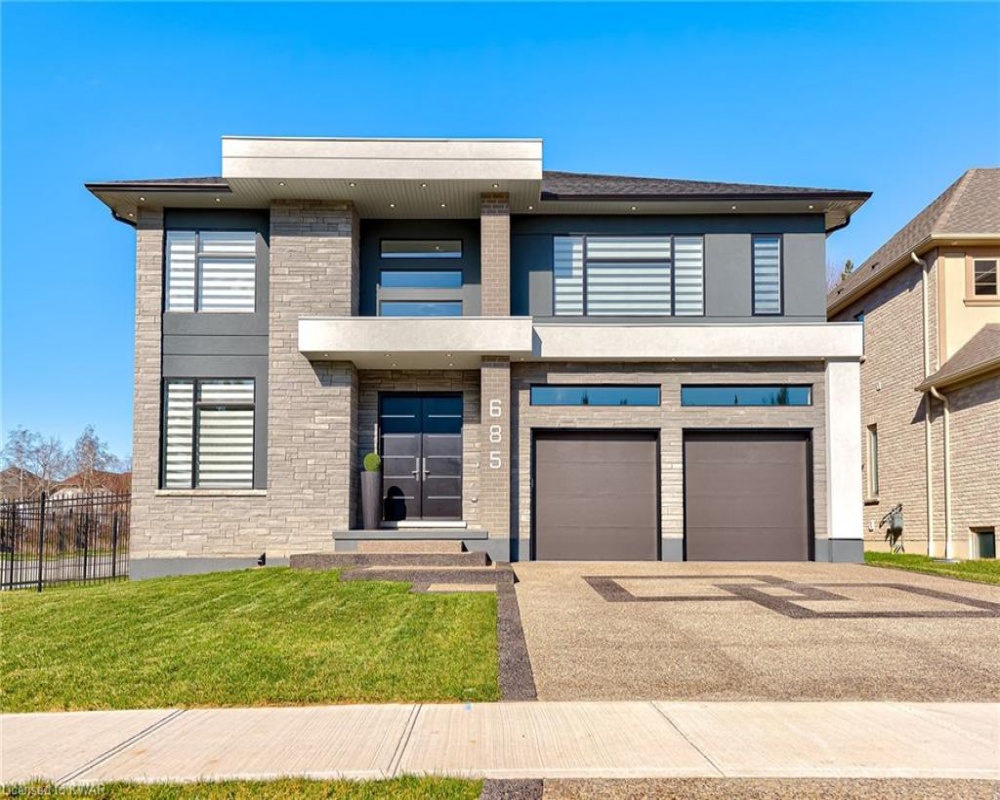 685 MEADOWSWEET, Waterloo, Ontario N2V 0A6, 5 Bedrooms Bedrooms, ,5 BathroomsBathrooms,Residential,Sale,MEADOWSWEET,40241047