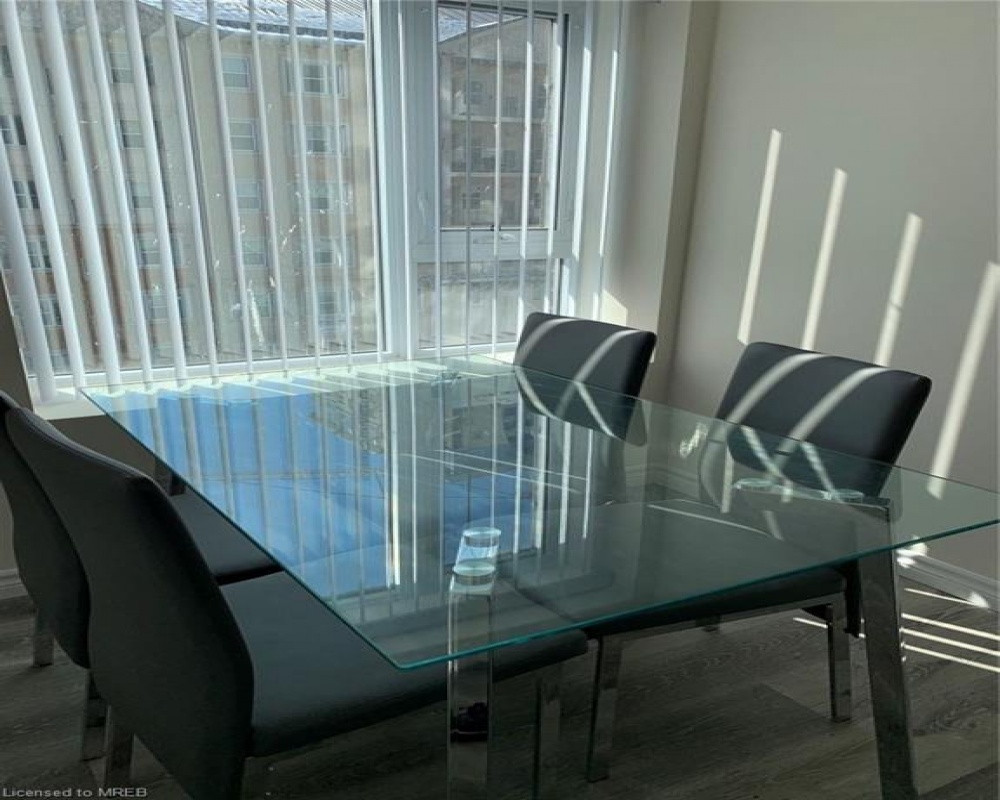 246 LESTER, Waterloo, Ontario N2L 3W5, 3 Bedrooms Bedrooms, ,2 BathroomsBathrooms,Residential,Sale,LESTER,40251907
