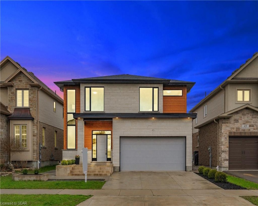 45 EAGLECREST, Kitchener, Ontario N2K 0B8, 5 Bedrooms Bedrooms, ,4 BathroomsBathrooms,Residential,Sale,EAGLECREST,40253058