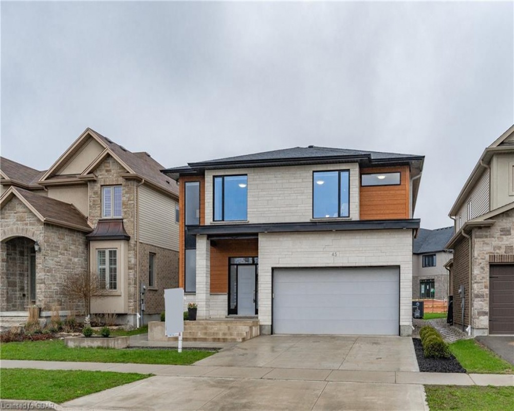 45 EAGLECREST, Kitchener, Ontario N2K 0B8, 5 Bedrooms Bedrooms, ,4 BathroomsBathrooms,Residential,Sale,EAGLECREST,40253058