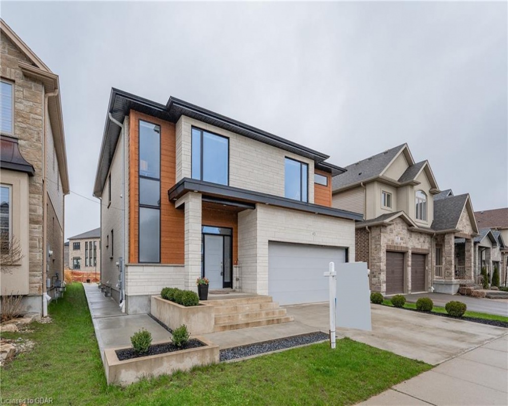 45 EAGLECREST, Kitchener, Ontario N2K 0B8, 5 Bedrooms Bedrooms, ,4 BathroomsBathrooms,Residential,Sale,EAGLECREST,40253058