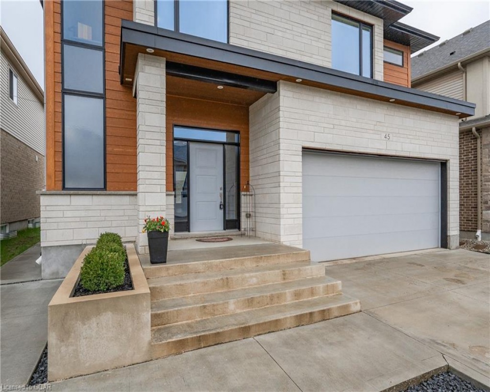 45 EAGLECREST, Kitchener, Ontario N2K 0B8, 5 Bedrooms Bedrooms, ,4 BathroomsBathrooms,Residential,Sale,EAGLECREST,40253058
