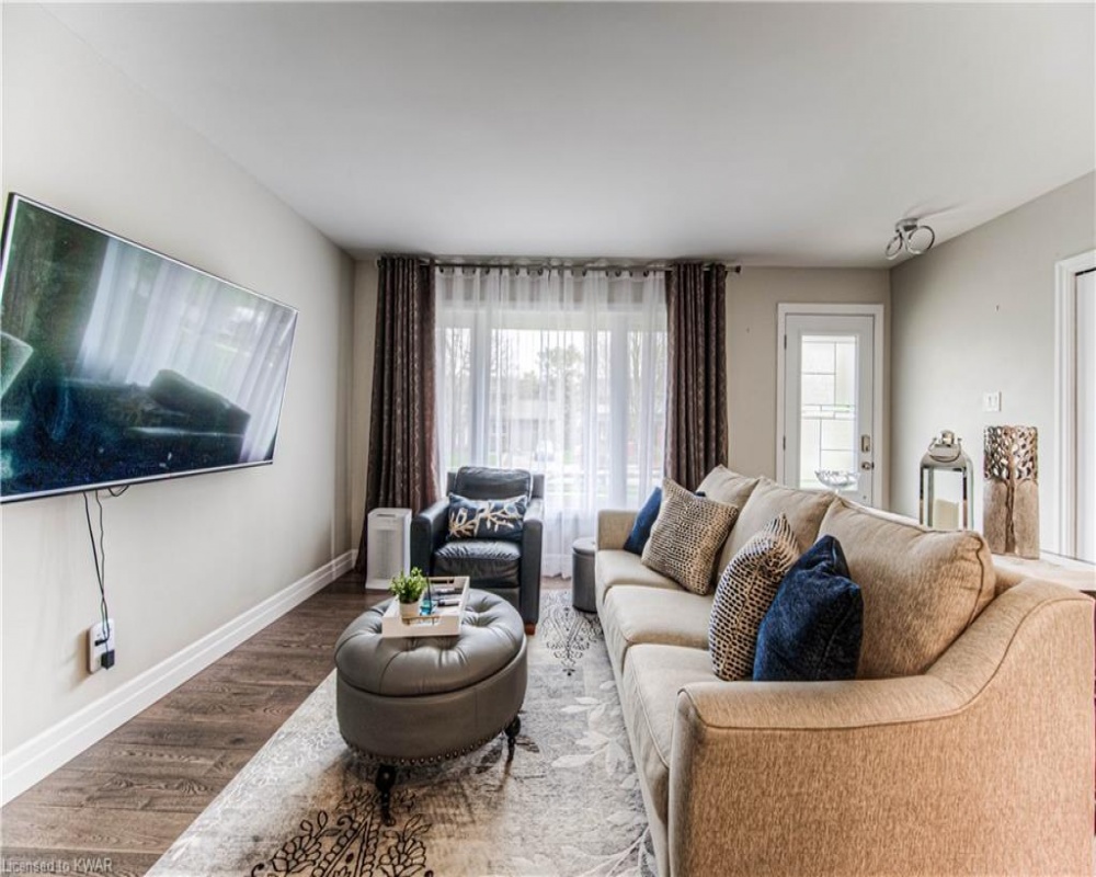 223 BELLEHAVEN, Waterloo, Ontario N2J 3L5, 4 Bedrooms Bedrooms, ,3 BathroomsBathrooms,Residential,Sale,BELLEHAVEN,40254773