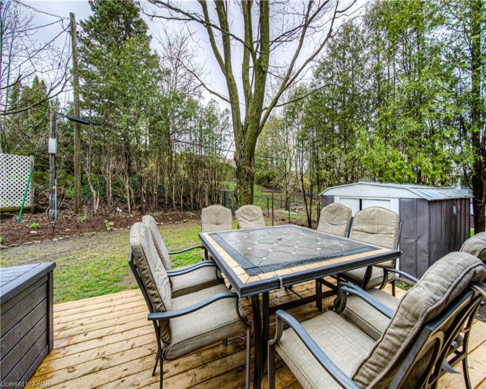 223 BELLEHAVEN, Waterloo, Ontario N2J 3L5, 4 Bedrooms Bedrooms, ,3 BathroomsBathrooms,Residential,Sale,BELLEHAVEN,40254773