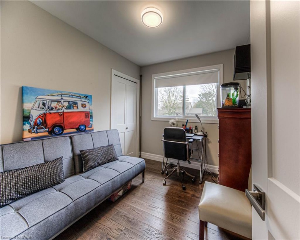 223 BELLEHAVEN, Waterloo, Ontario N2J 3L5, 4 Bedrooms Bedrooms, ,3 BathroomsBathrooms,Residential,Sale,BELLEHAVEN,40254773