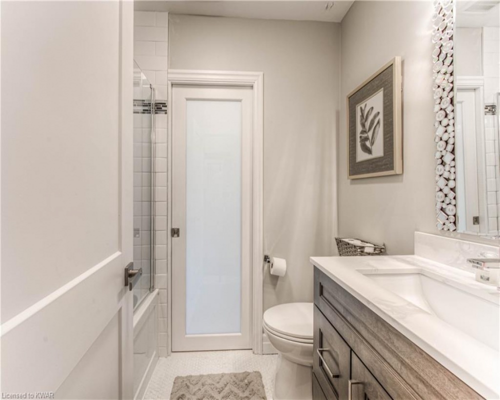 223 BELLEHAVEN, Waterloo, Ontario N2J 3L5, 4 Bedrooms Bedrooms, ,3 BathroomsBathrooms,Residential,Sale,BELLEHAVEN,40254773