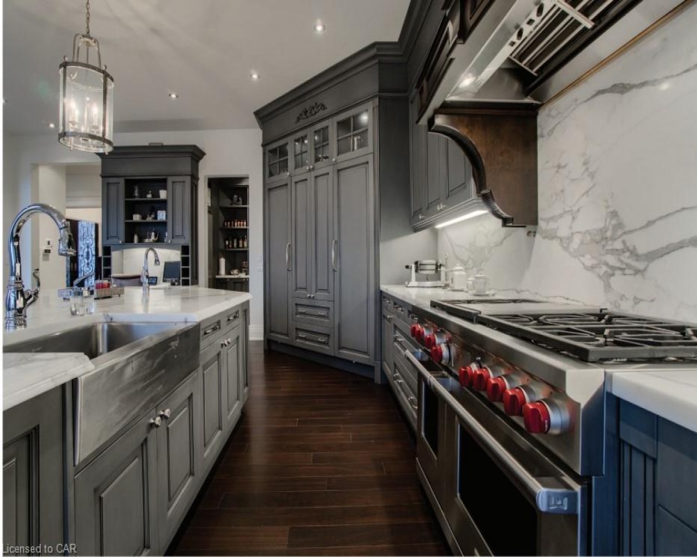 546 WOOLWICH, Waterloo, Ontario N2J 4G8, 4 Bedrooms Bedrooms, ,4 BathroomsBathrooms,Residential,Sale,WOOLWICH,40255192