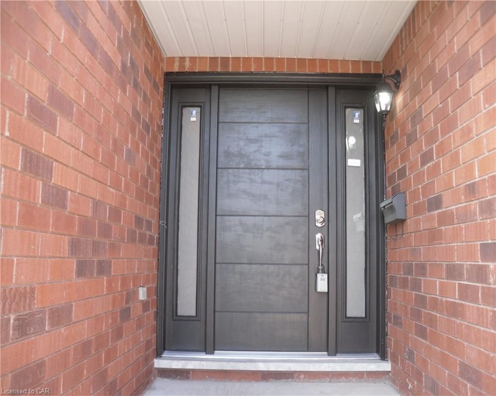 11 CHIPCASE, Cambridge, Ontario N1T 1V9, 5 Bedrooms Bedrooms, ,4 BathroomsBathrooms,Residential,Sale,CHIPCASE,40255812