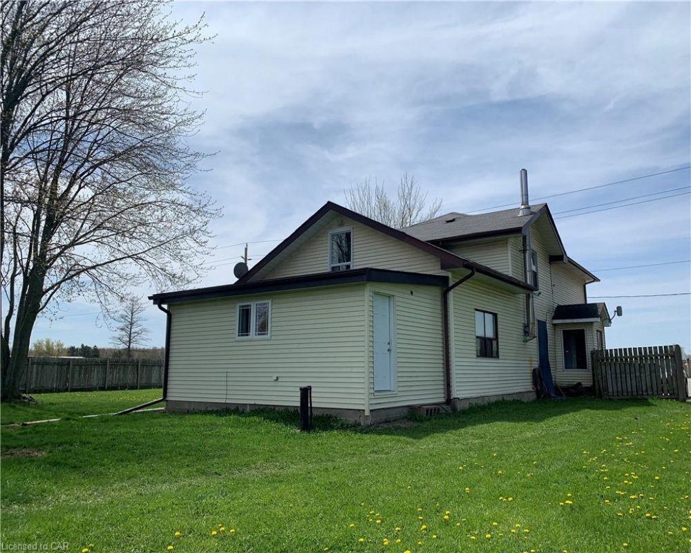 4425 FOUNTAIN, Cambridge, Ontario N3H 4R6, 4 Bedrooms Bedrooms, ,2 BathroomsBathrooms,Residential,Sale,FOUNTAIN,40256818