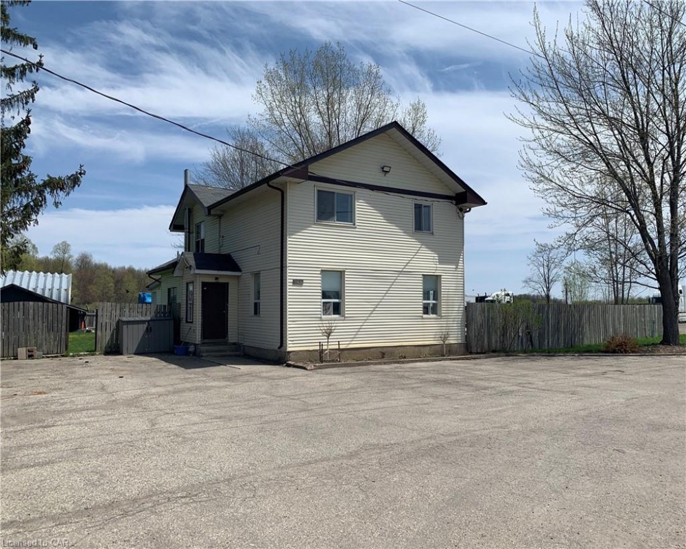 4425 FOUNTAIN, Cambridge, Ontario N3H 4R6, 4 Bedrooms Bedrooms, ,2 BathroomsBathrooms,Residential,Sale,FOUNTAIN,40256818