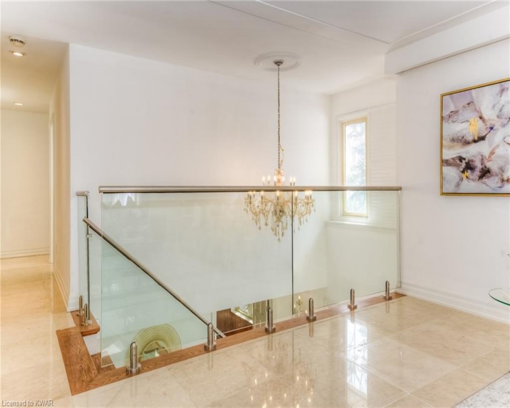 338 OLD STONE, Waterloo, Ontario N2K 1Z3, 4 Bedrooms Bedrooms, ,3 BathroomsBathrooms,Residential,Sale,OLD STONE,40260295