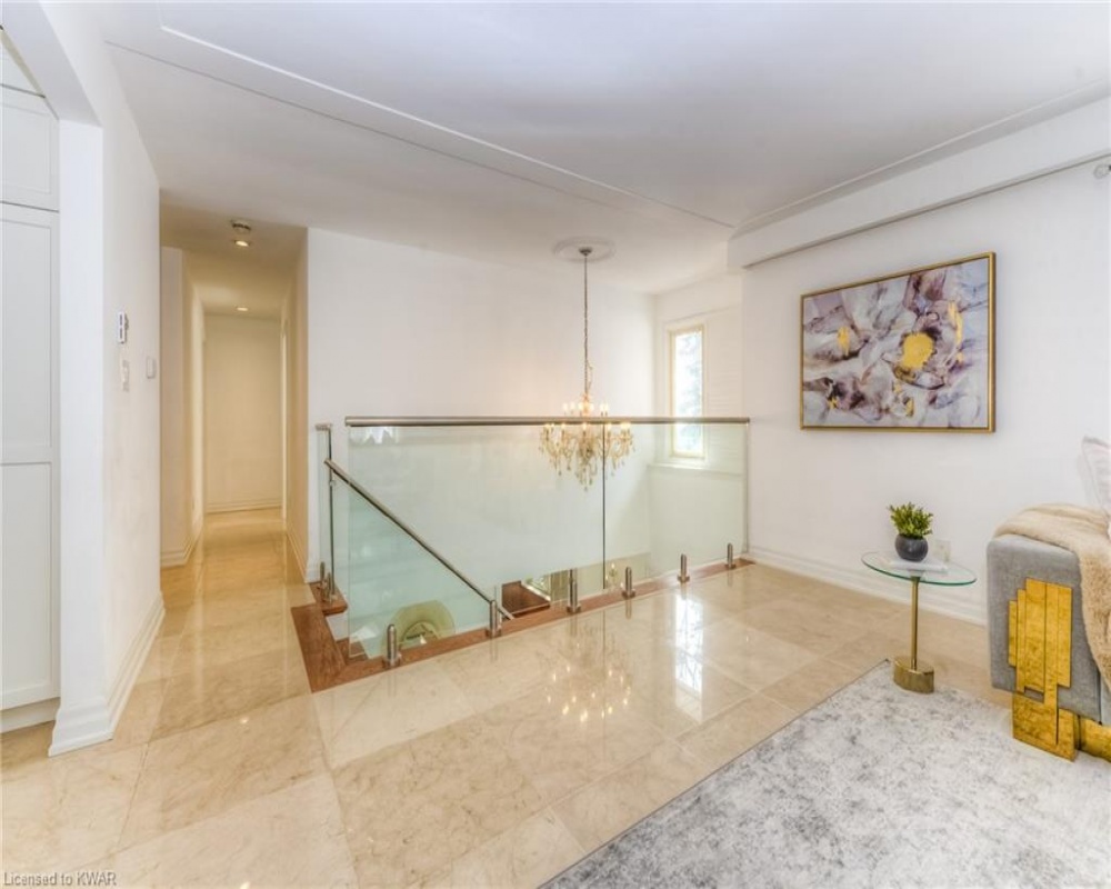 338 OLD STONE, Waterloo, Ontario N2K 1Z3, 4 Bedrooms Bedrooms, ,3 BathroomsBathrooms,Residential,Sale,OLD STONE,40260295