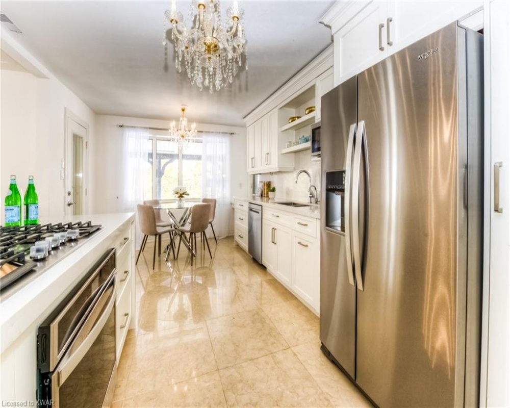 338 OLD STONE, Waterloo, Ontario N2K 1Z3, 4 Bedrooms Bedrooms, ,3 BathroomsBathrooms,Residential,Sale,OLD STONE,40260295