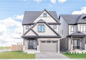 301 BUTTONBUSH, Waterloo, Ontario N2J 3Z4, 3 Bedrooms Bedrooms, ,3 BathroomsBathrooms,Residential,Sale,BUTTONBUSH,40261726