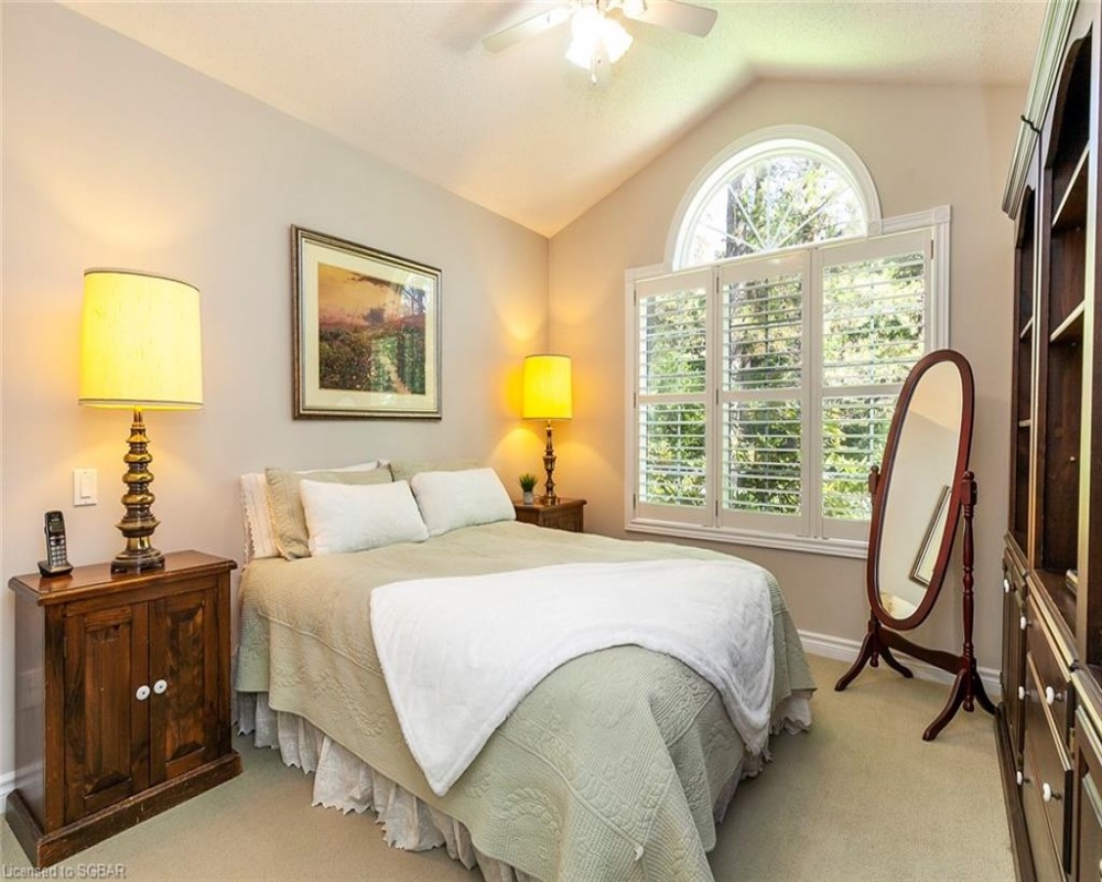 39 FOREST, Collingwood, Ontario L9Y 4W7, 3 Bedrooms Bedrooms, ,3 BathroomsBathrooms,Residential,Sale,FOREST,207265