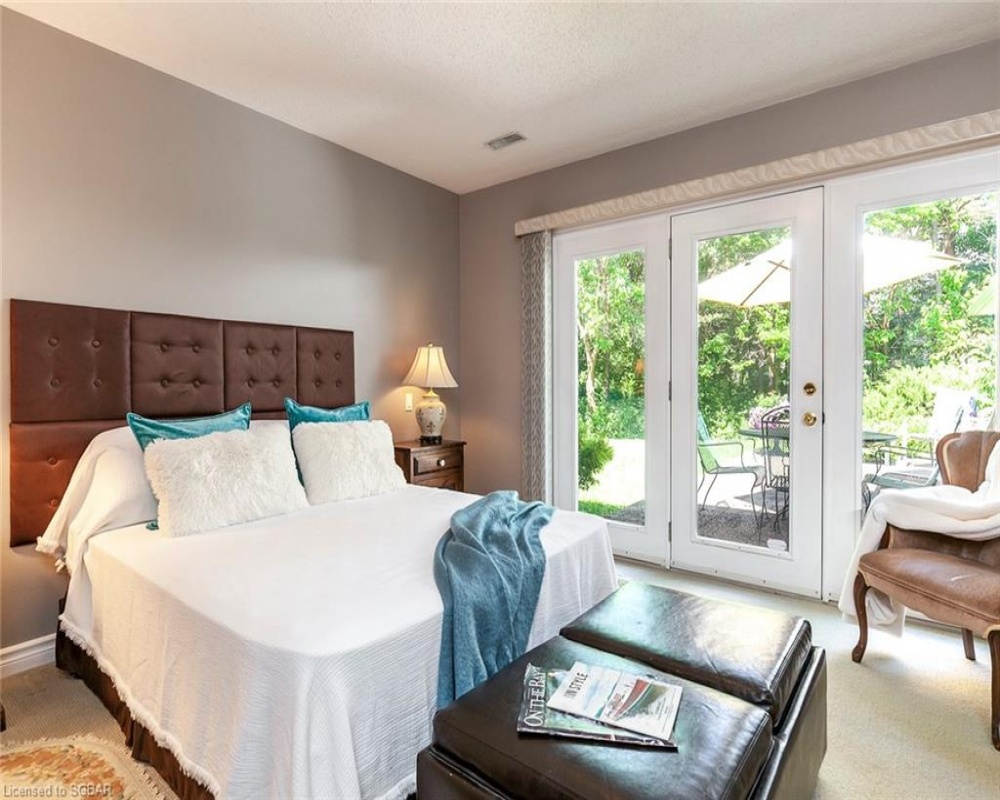 39 FOREST, Collingwood, Ontario L9Y 4W7, 3 Bedrooms Bedrooms, ,3 BathroomsBathrooms,Residential,Sale,FOREST,207265