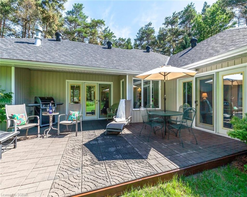 39 FOREST, Collingwood, Ontario L9Y 4W7, 3 Bedrooms Bedrooms, ,3 BathroomsBathrooms,Residential,Sale,FOREST,207265